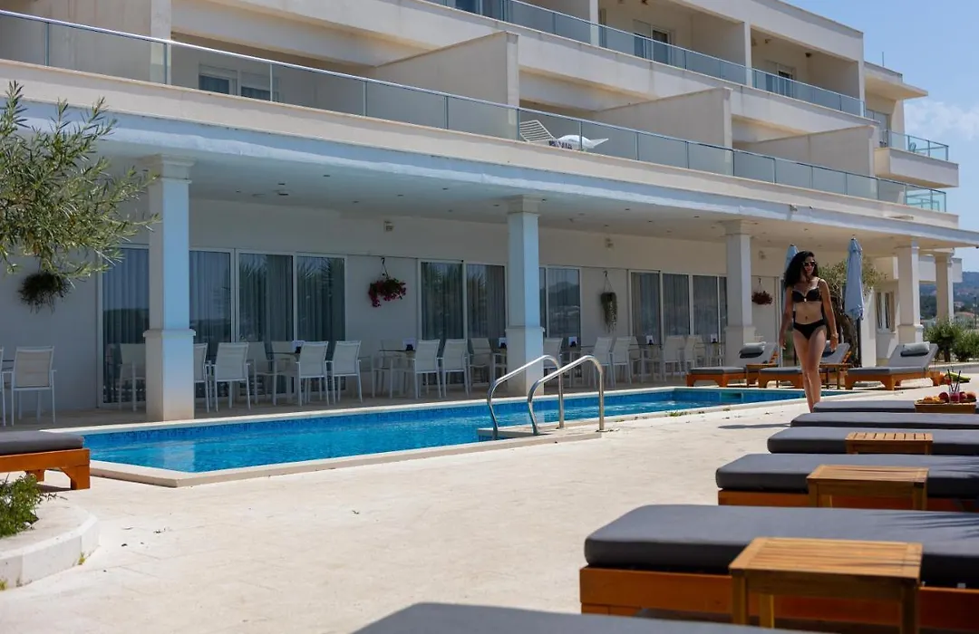 Perla Resort-1